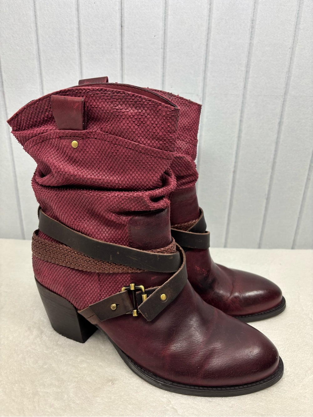OTBT WOMEN HAY RIDE DISTRESSED LEATHER WESTERN COWBOY BOOTS SIZE 9.5M